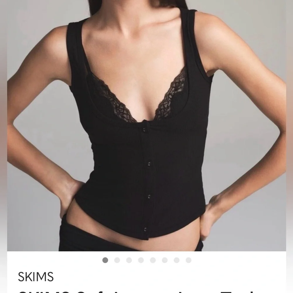 NWT ! SKIMS Black soft lounge lace tank with lace bralette! Size m PRICE FIRM - Picture 1 of 7